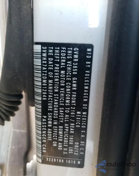 2013 Volkswagen Beetle z USA, uszkodzony, nr VIN 3VWHX7AT2DM612846